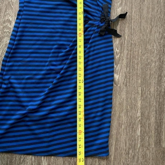 A pea in the Pod Striped maternity dress. Large - Picture 8 of 11